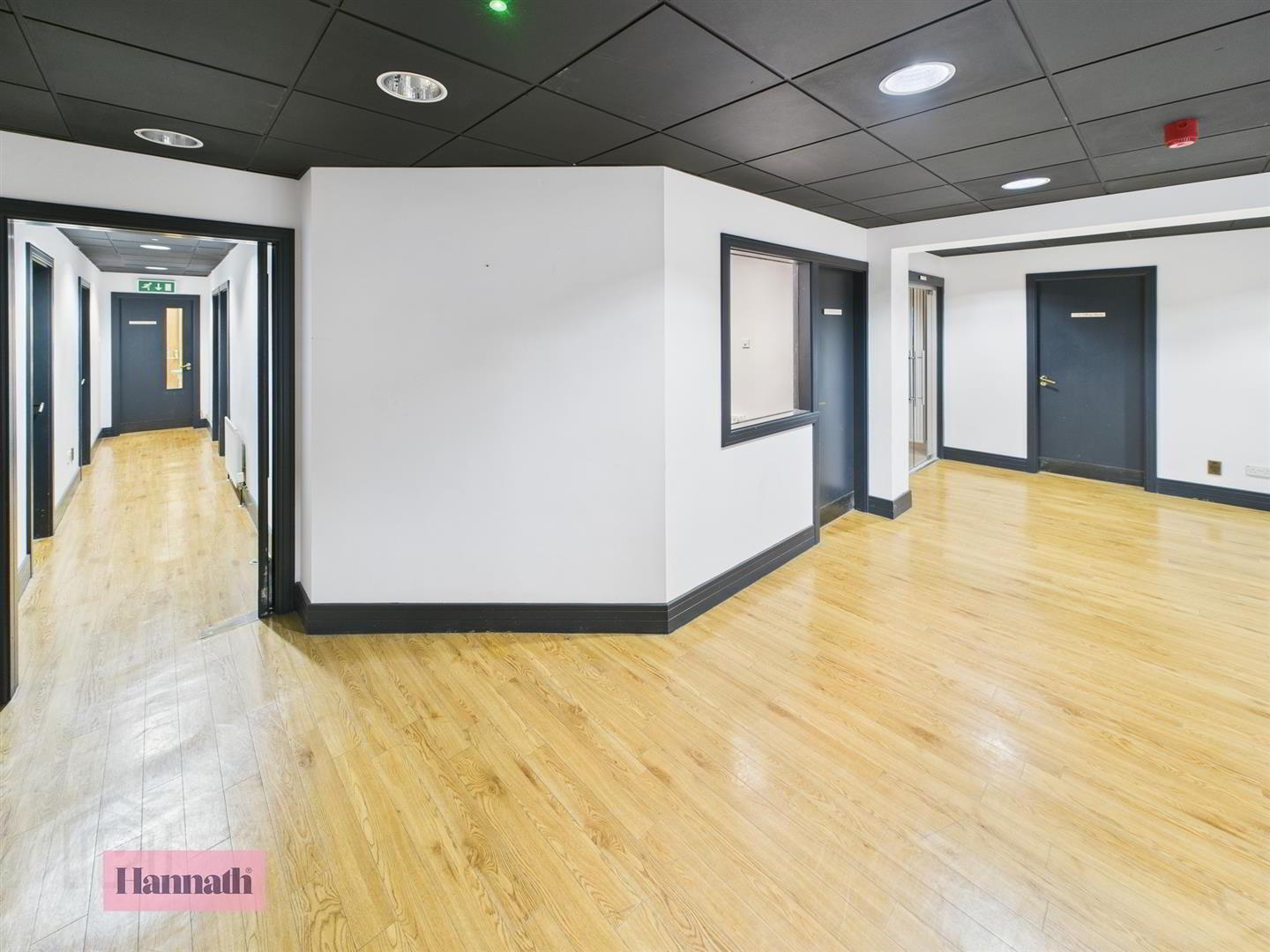 Offices, 169-173 Obins Street 13 of 21