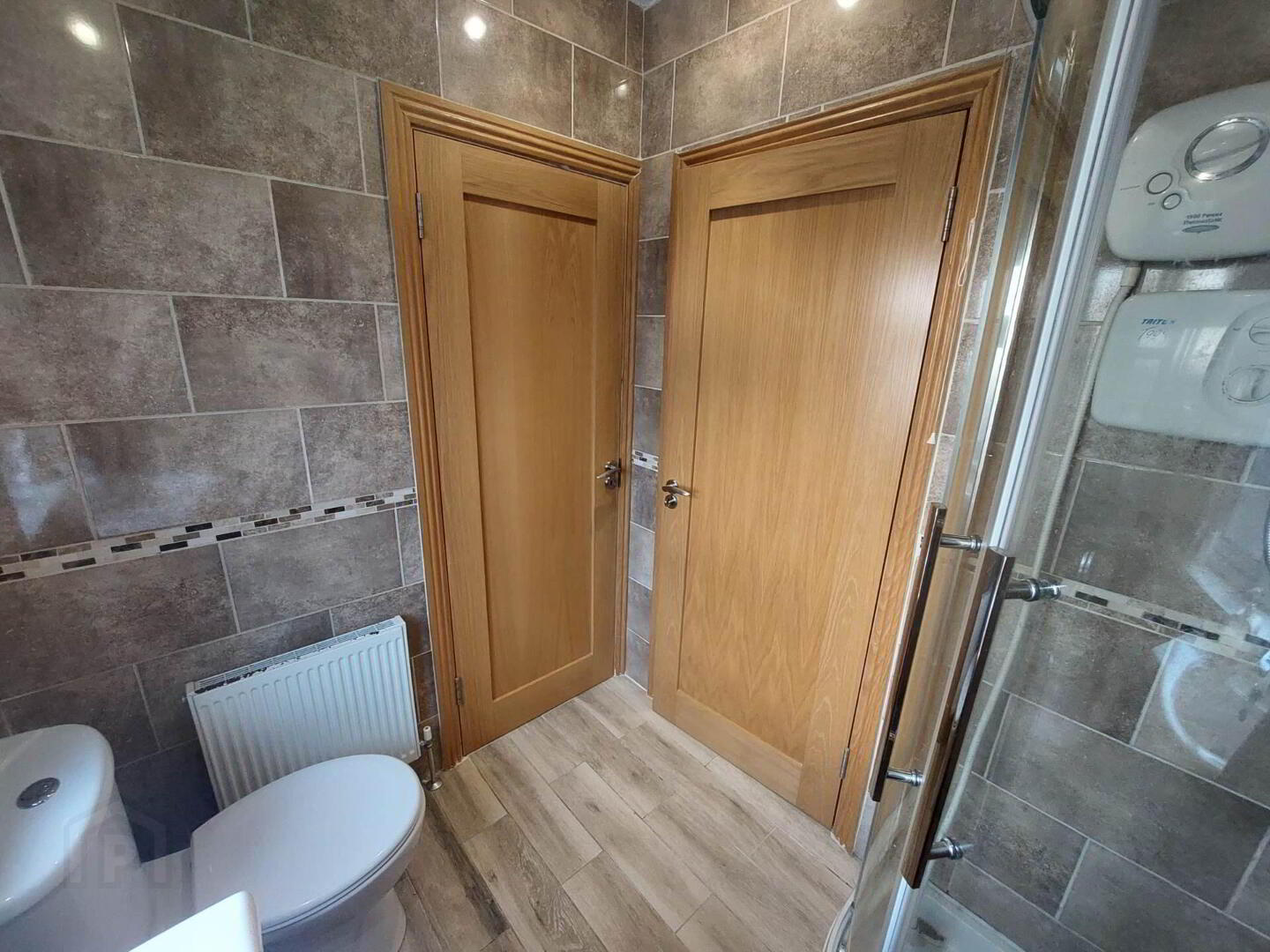 20 Woodview 14 of 23