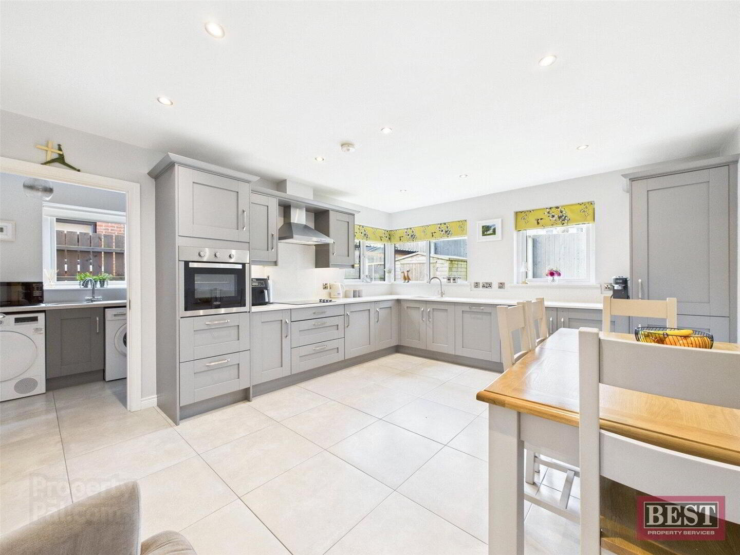 31 Woodvale 4 of 20