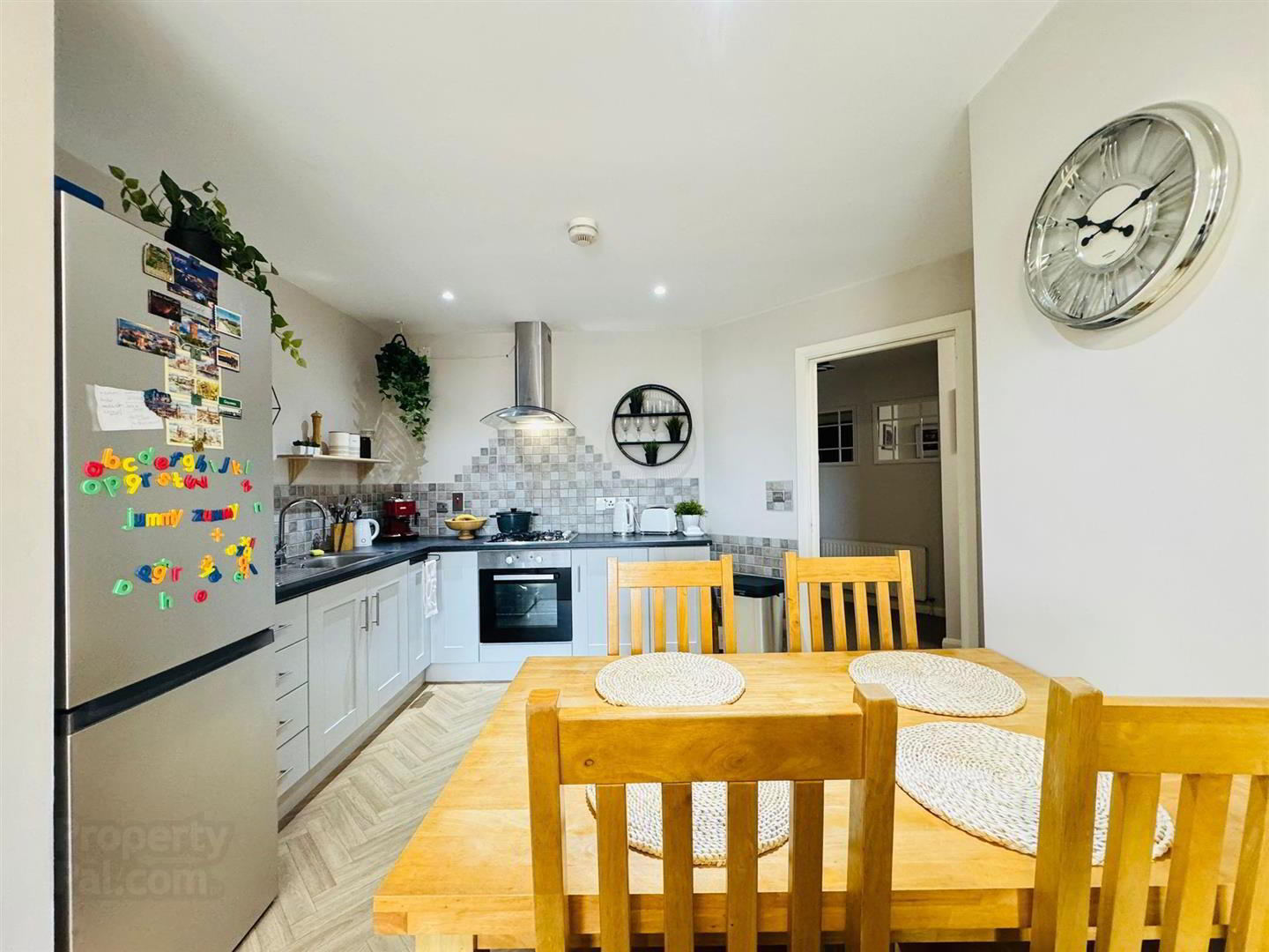 Apt 15, 250c Whitewell Road 7 of 12
