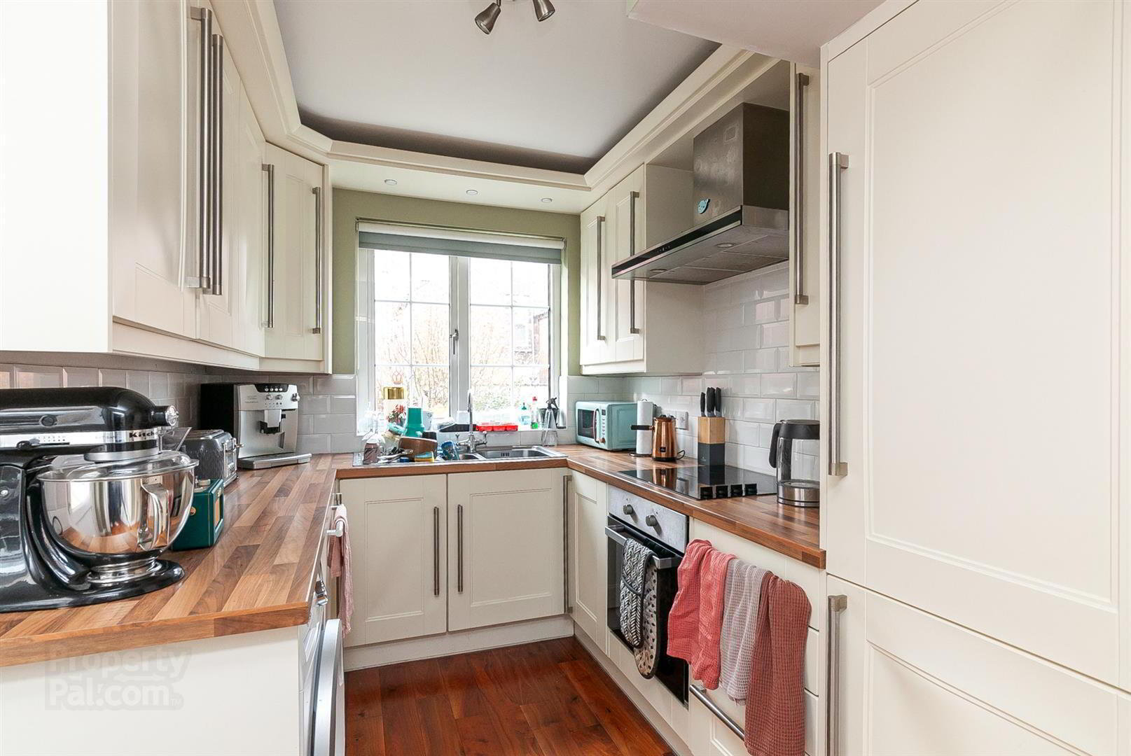 88 Ulsterville Avenue 7 of 18