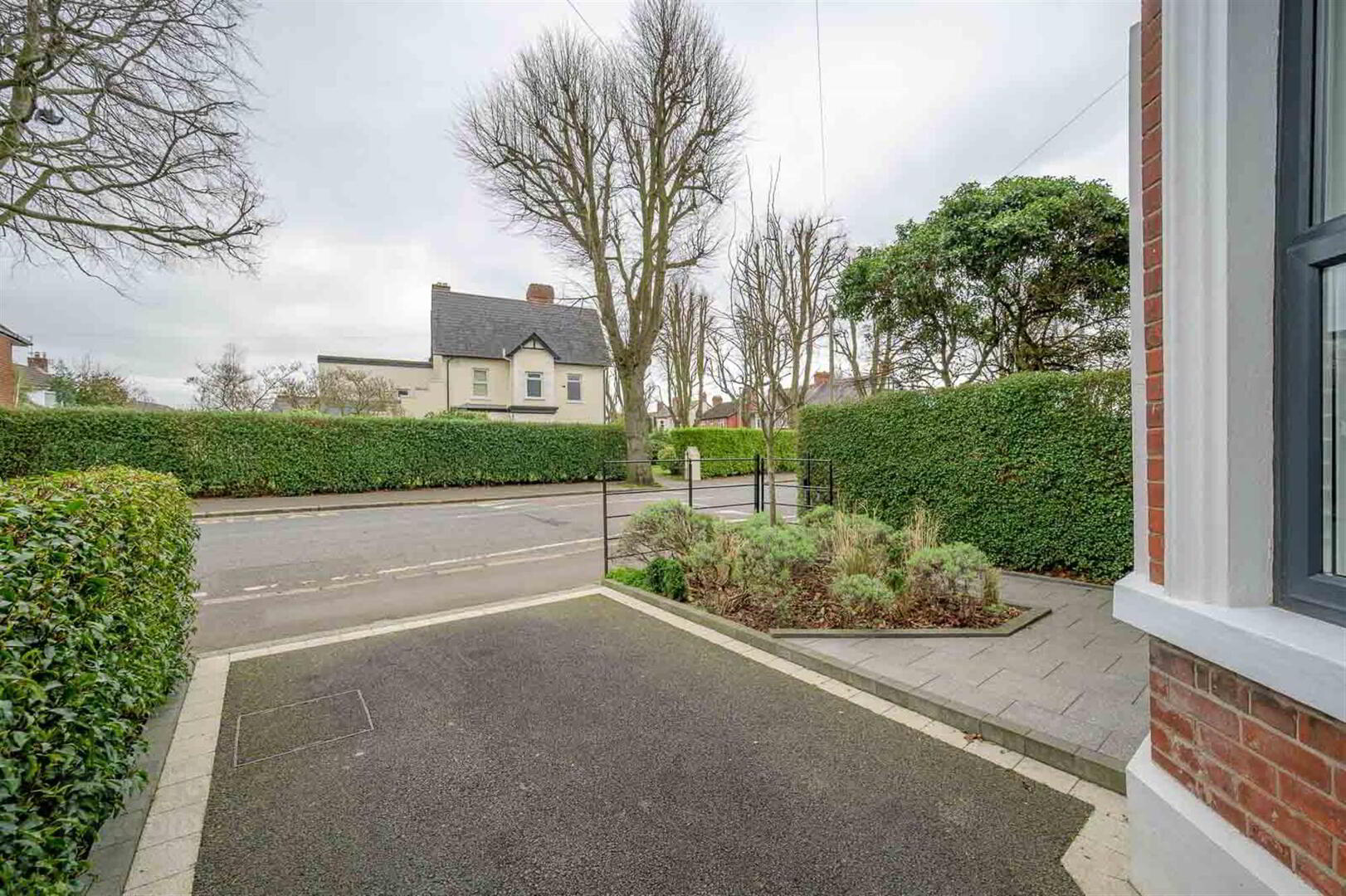 44 Earlswood Road 33 of 39