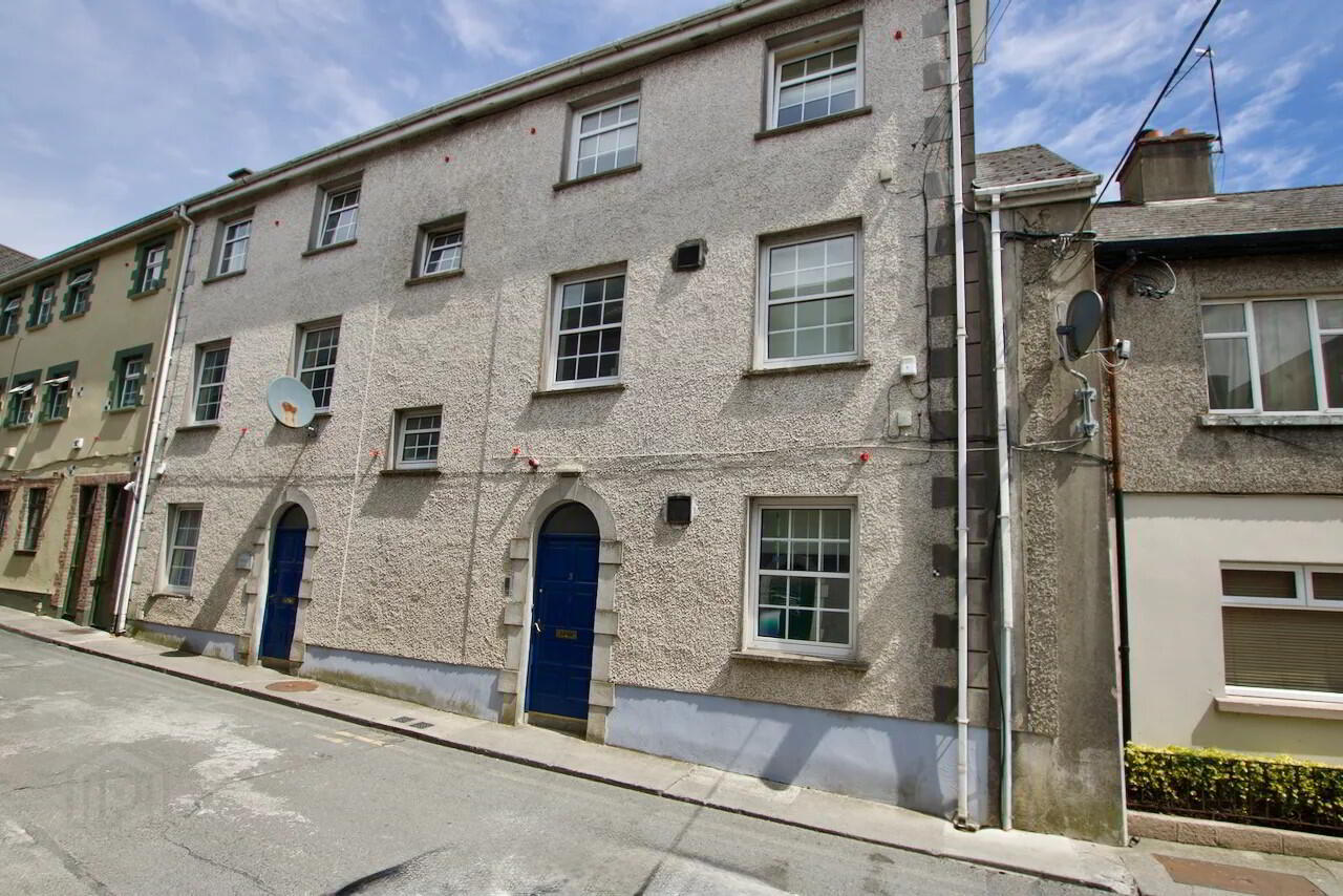 Strand Street Apartments 4 of 25