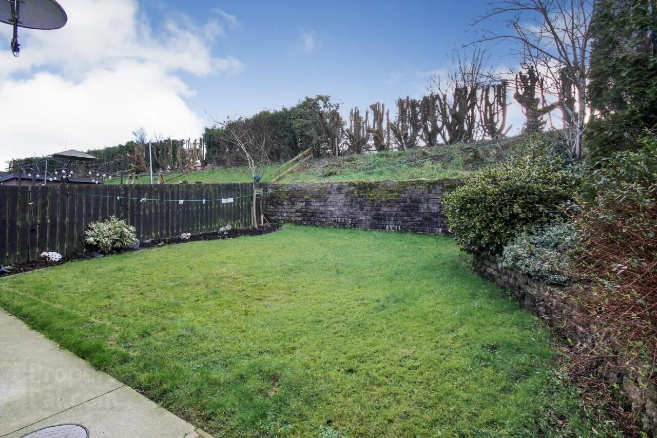 17 Lisgrey Gardens 20 of 25