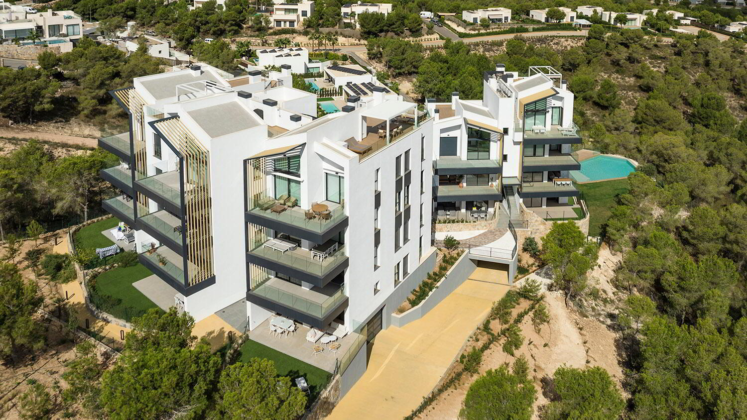 Las Colinas 4 of 11