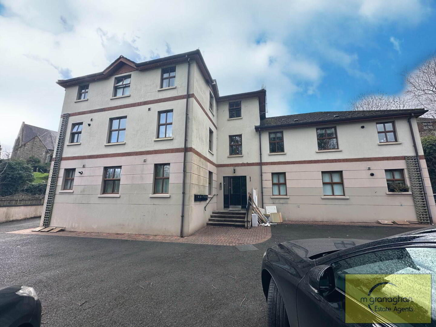 property description image