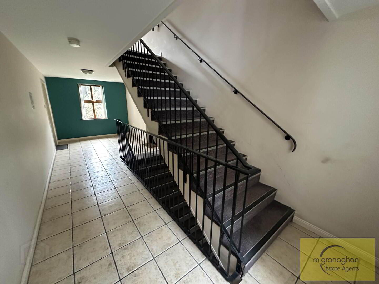 Apt 5, Church Gate 3 of 14