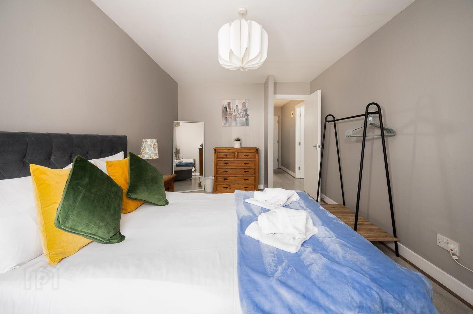 Apt 36, City Gate 8 of 11