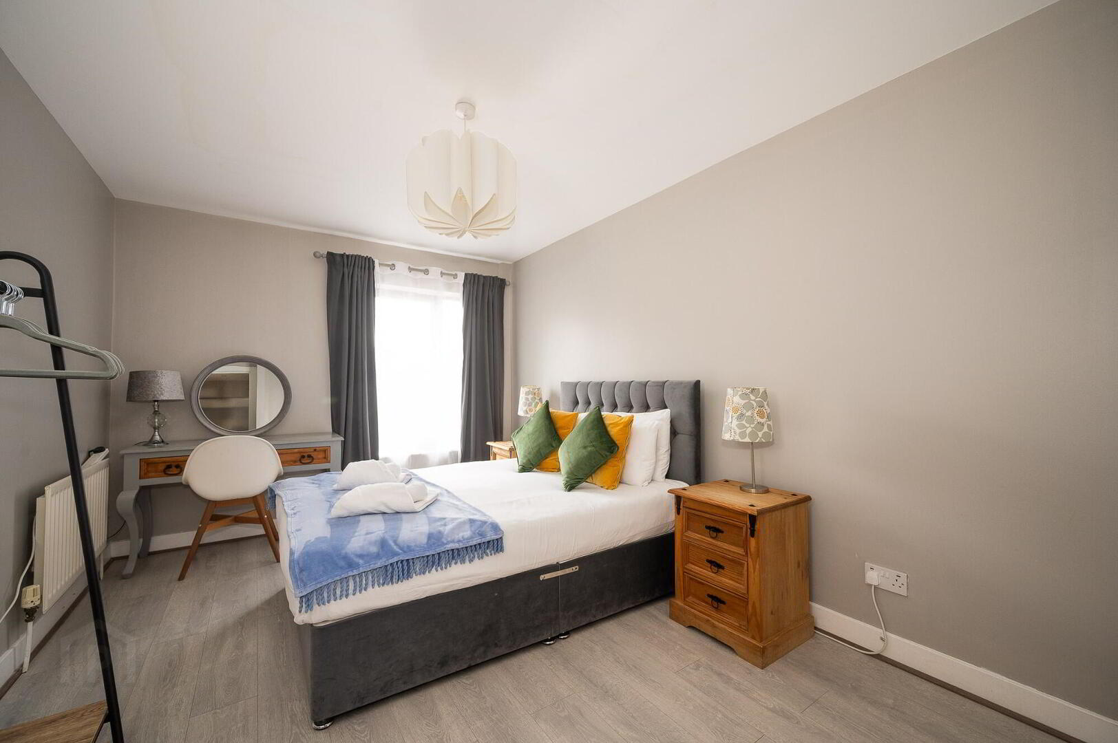 Apt 36, City Gate 7 of 11