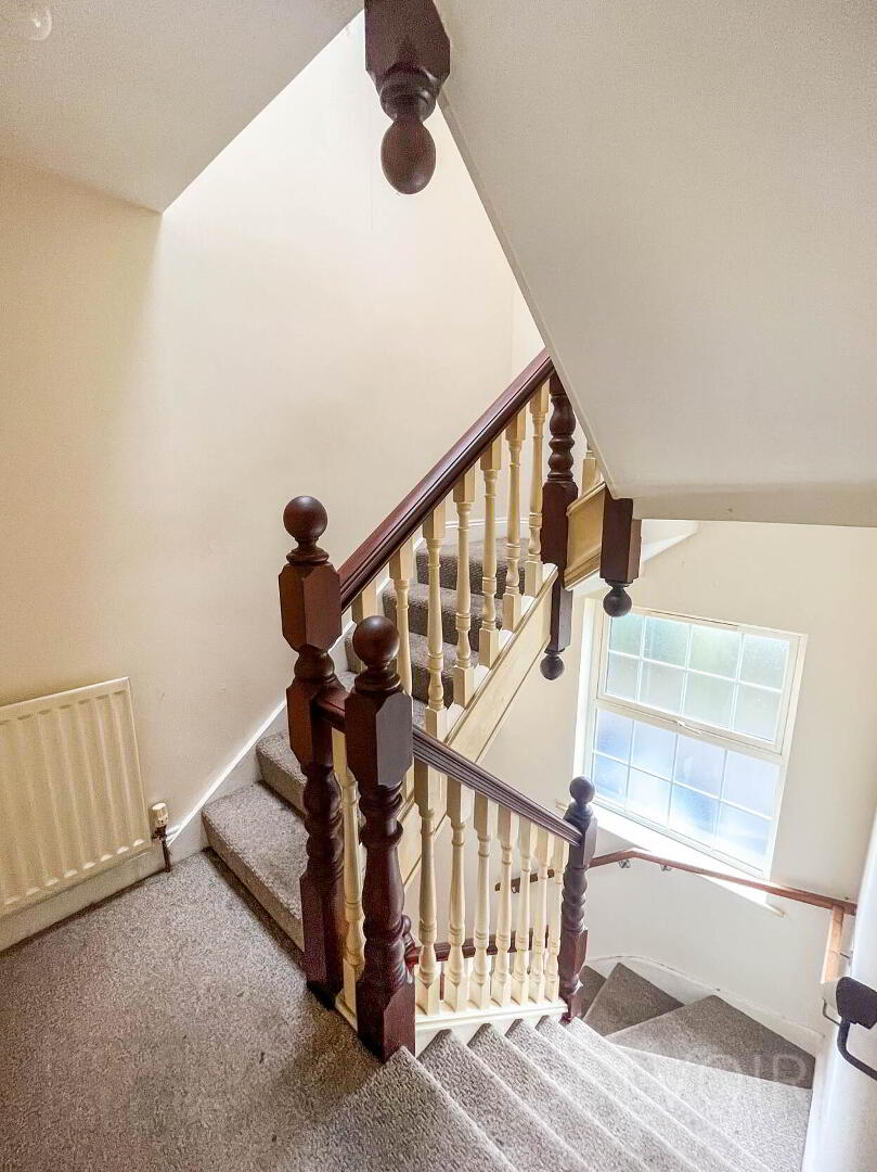 4 Sprucefield Close 7 of 17