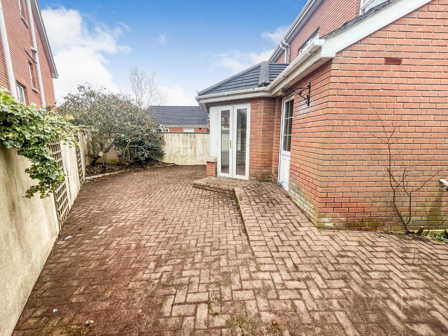4 Sprucefield Close 17 of 17