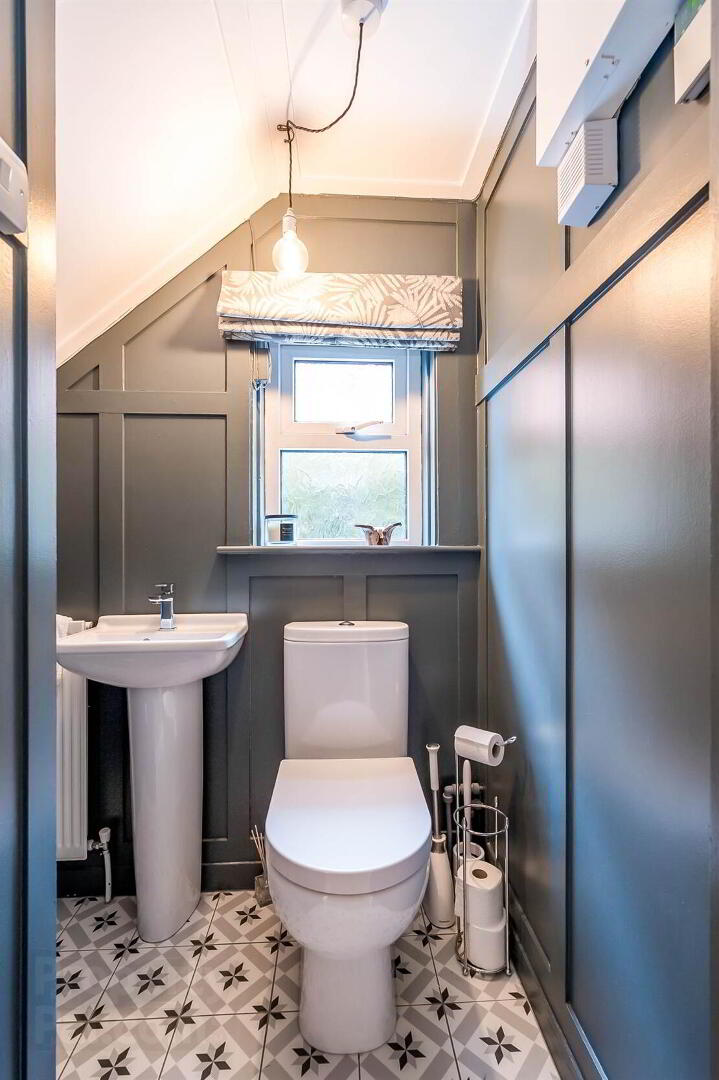 52 Edgcumbe Gardens 6 of 38