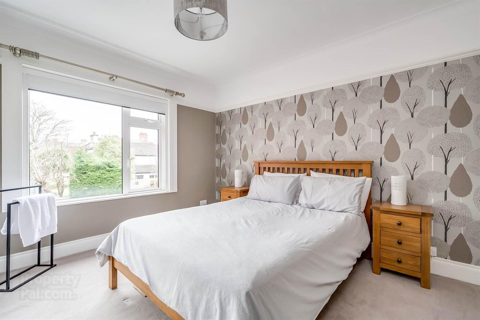 52 Edgcumbe Gardens 25 of 38