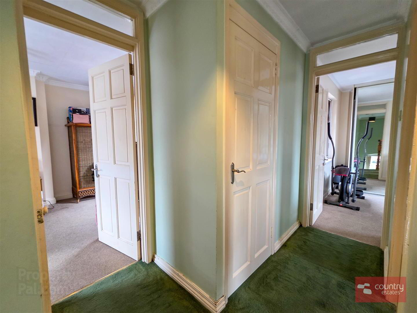 19 Tyrone Street 14 of 24