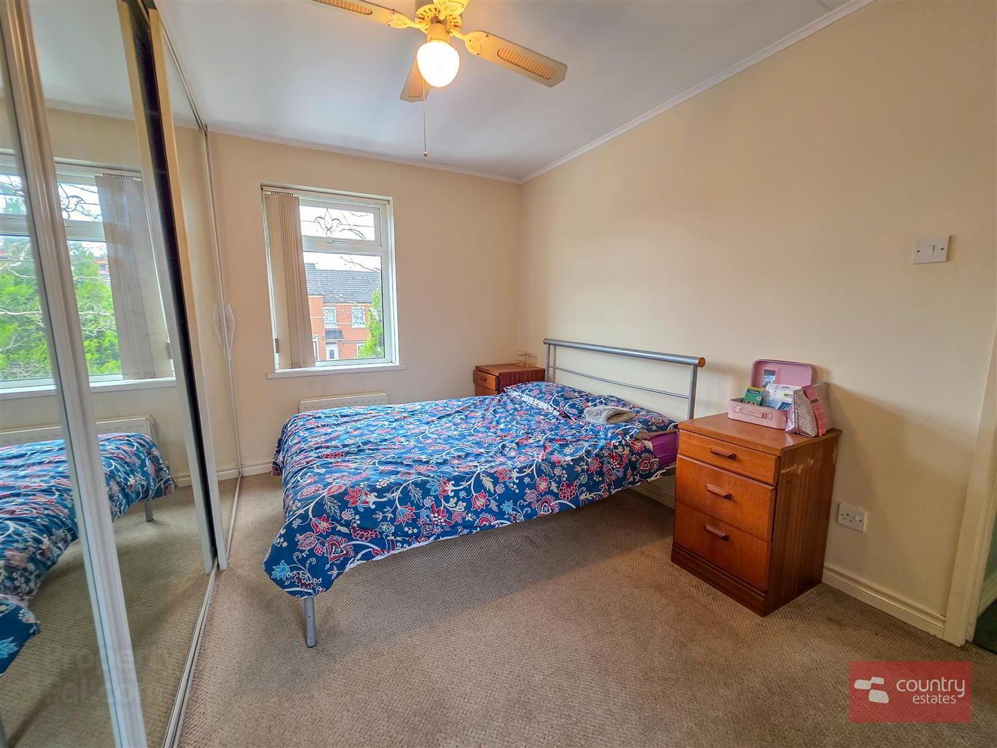 19 Tyrone Street 16 of 24