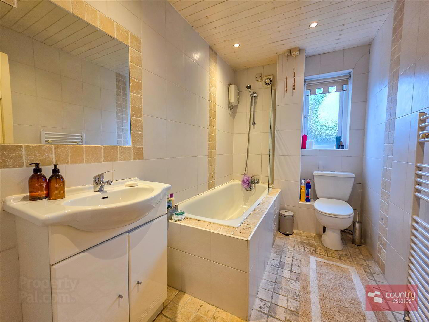 19 Tyrone Street 20 of 24