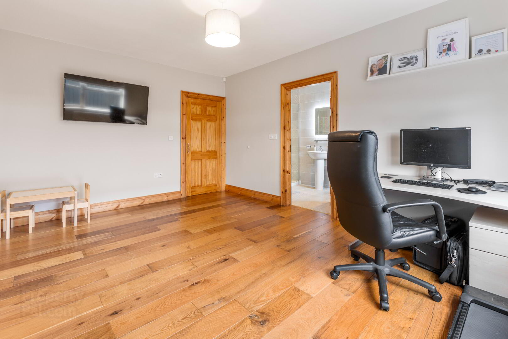 161 Doury Road 11 of 35