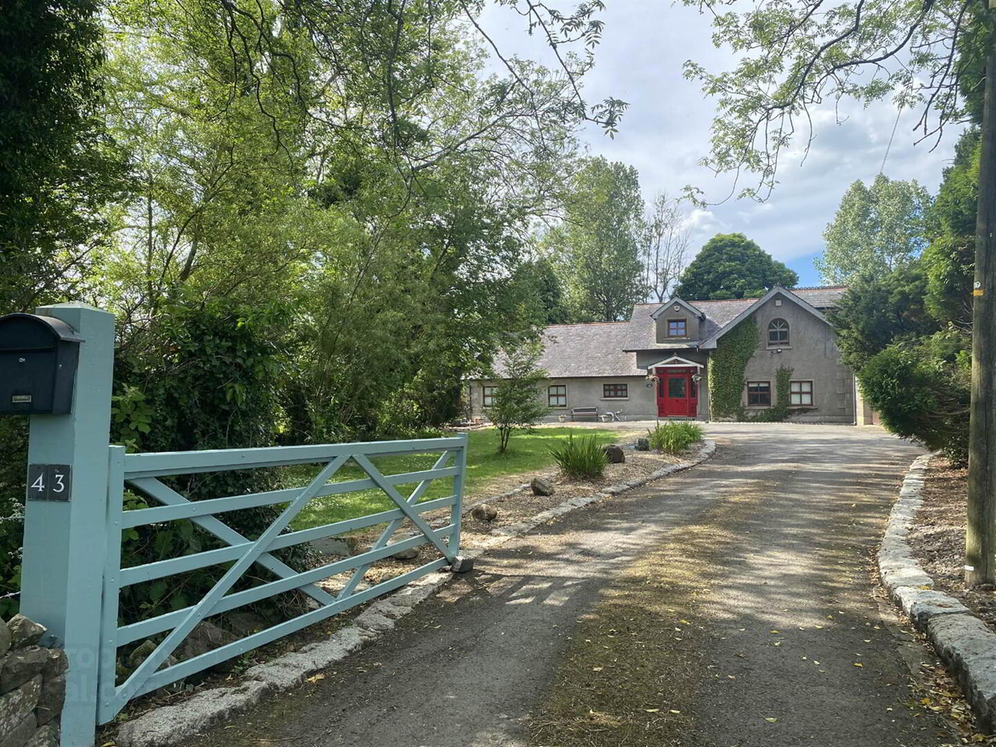 43 Stoneyford Road 1 of 37
