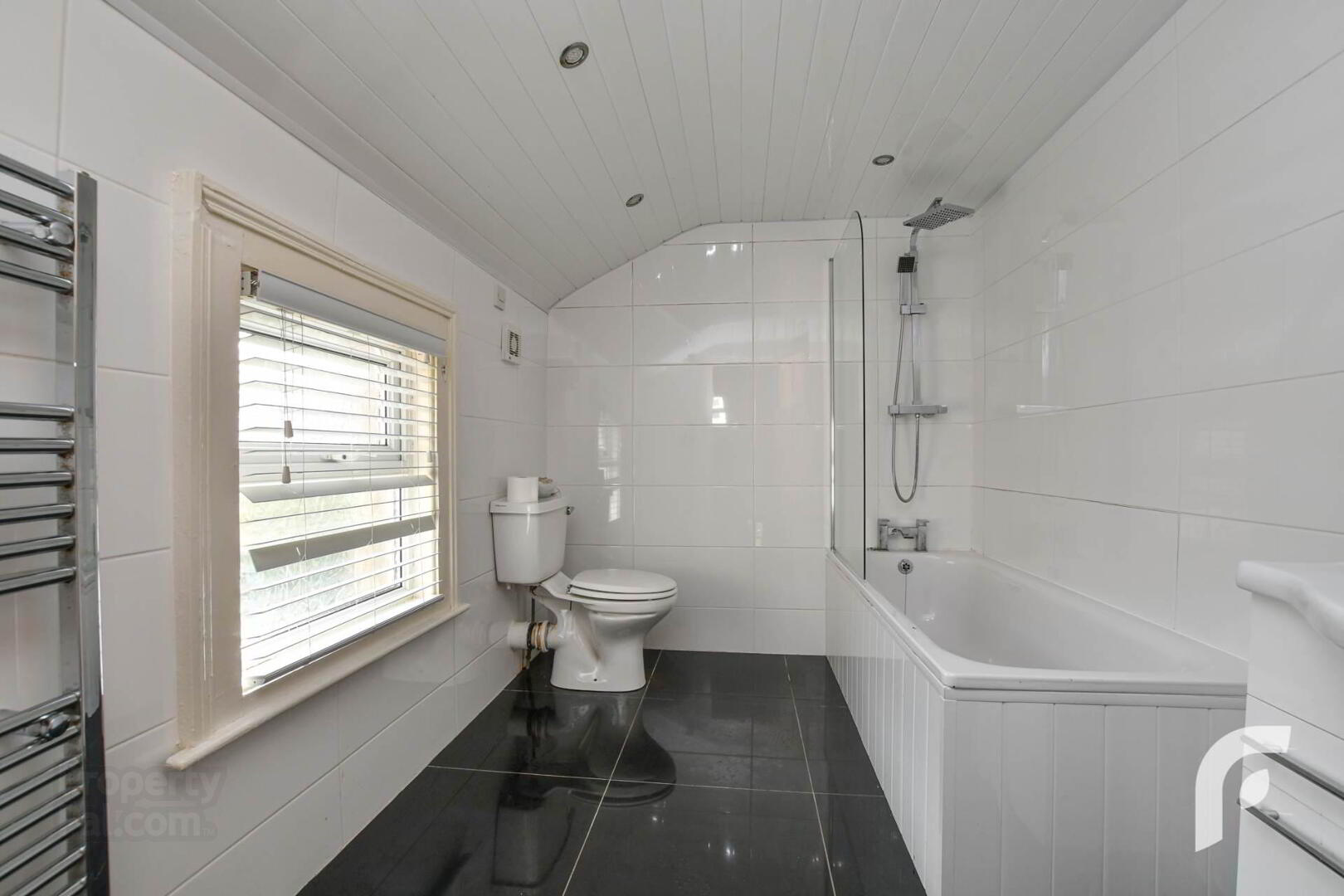 109 Upper Newtownards Road 27 of 39