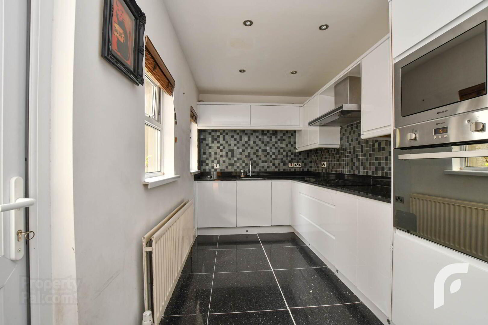 109 Upper Newtownards Road 12 of 39