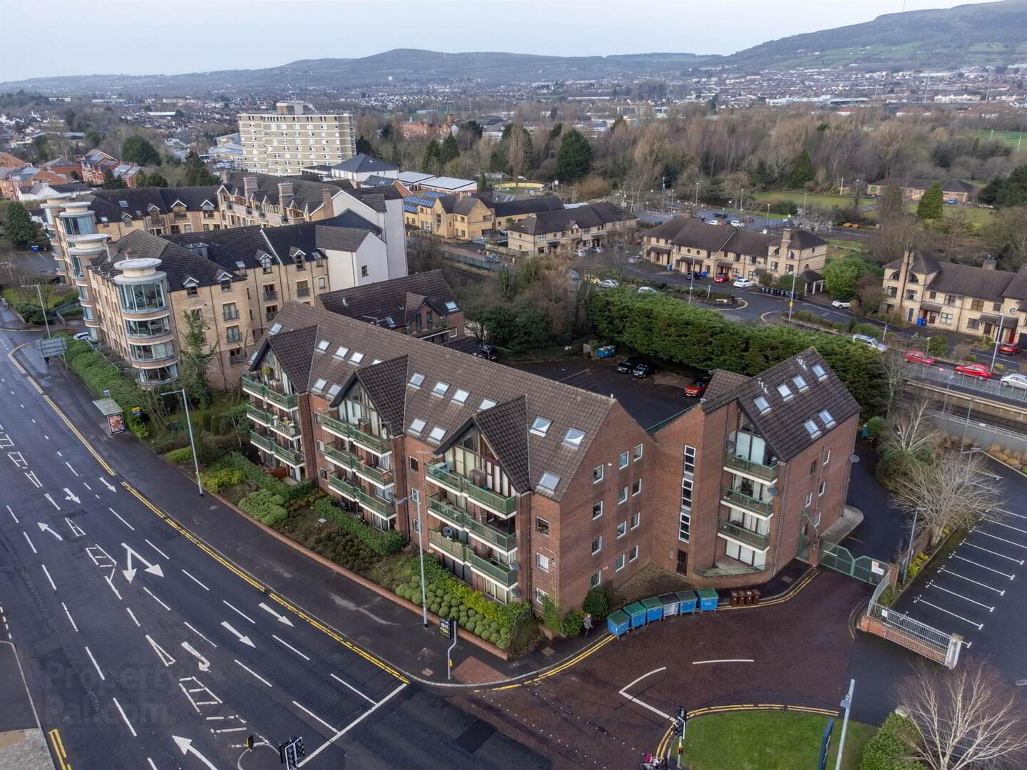 Apt 10, Balmoral Court 13 of 13