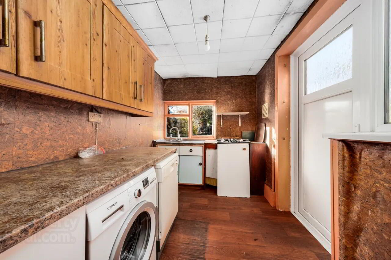 39 Caragh Road 6 of 20