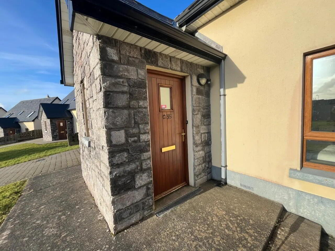 C35 Cahermore Holiday Village