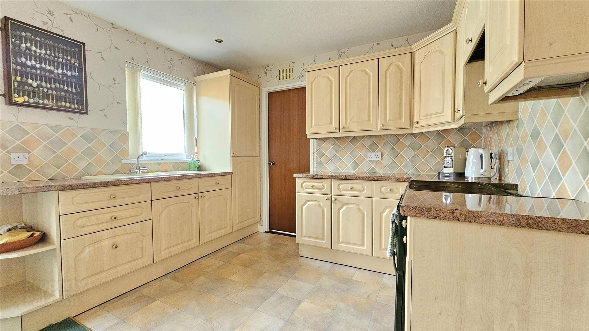 7 Sandringham Place 4 of 15