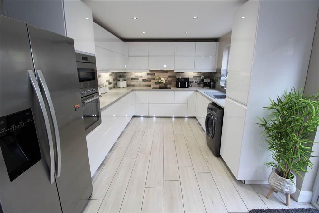 Photo 7 of 33 Old Mill Park, Dundonald, Belfast