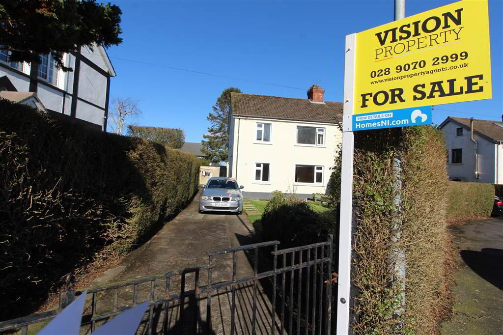 Photo 1 of 18 Downshire Park Central, Belfast