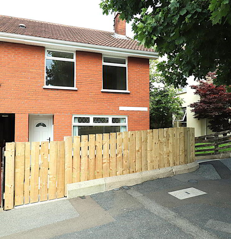 Photo 1 of 17 Mountcairn Court, Coalisland, Co Tyrone