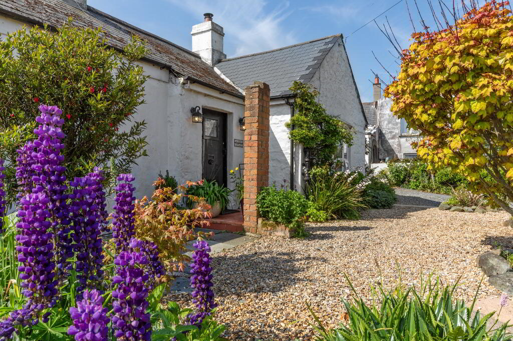 1 No. Laundry Cottages, 27 Springvale Road, Ballywalter, BT22 2RS
