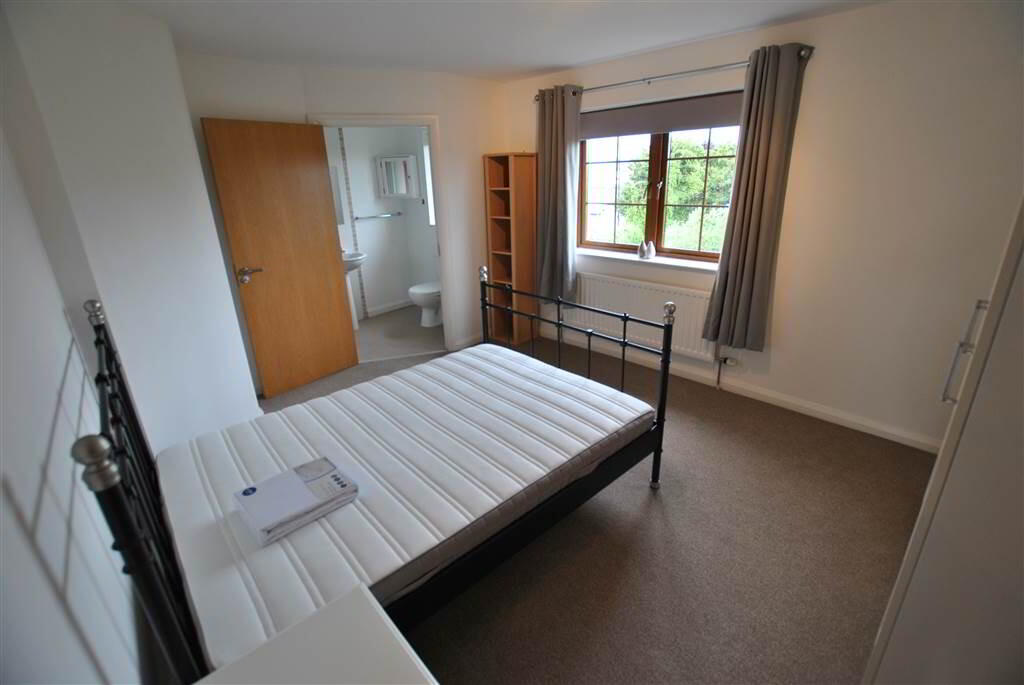 Photo 6 of Apt 3, 14 Orby Chase, Belfast