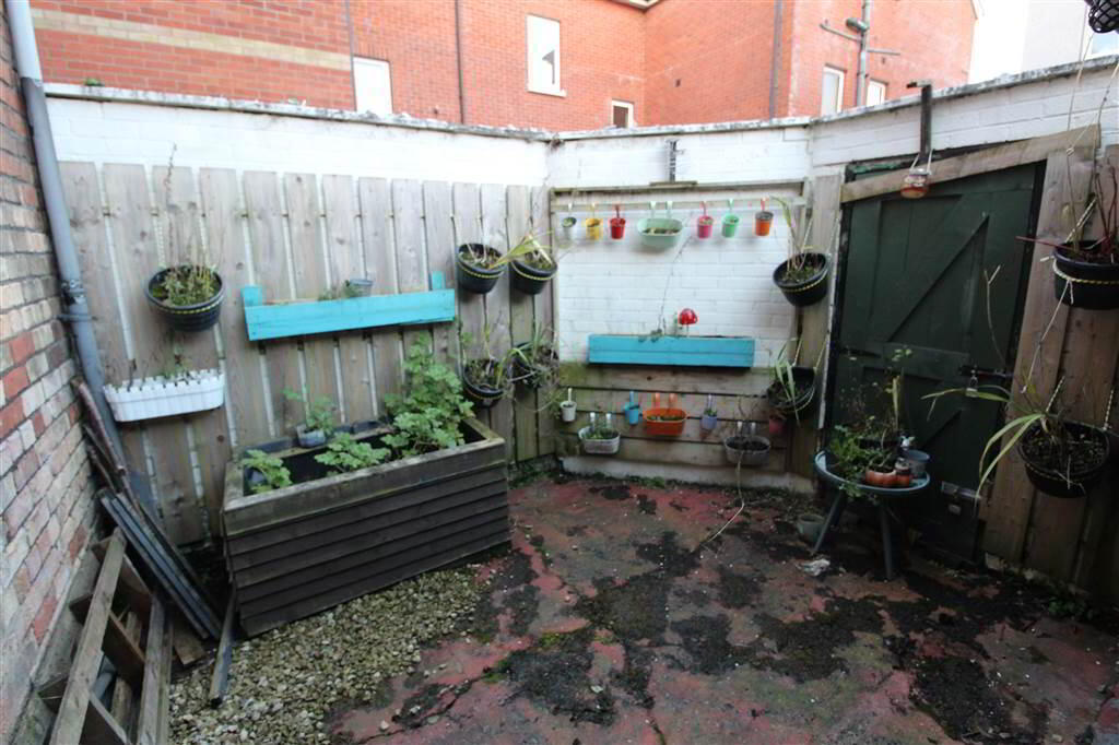 Photo 10 of 41 Dunraven Avenue, Belfast