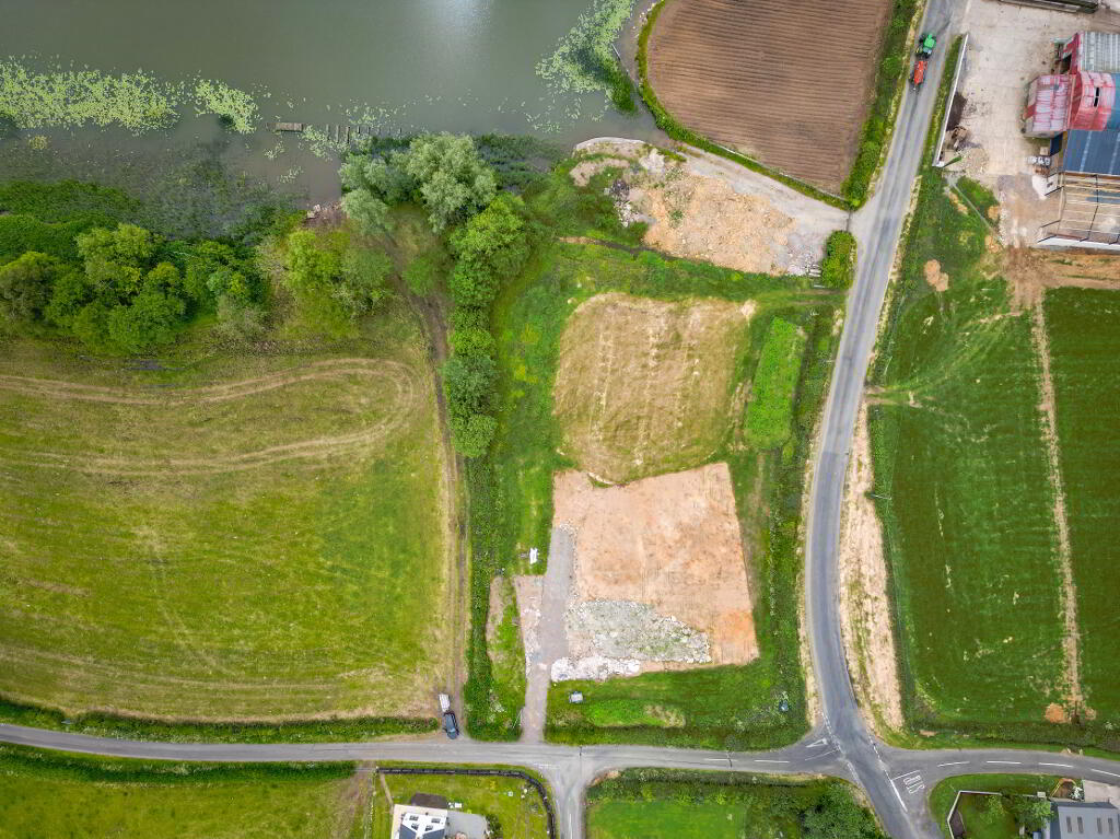  Lake View Building Site, Tullaghmore Road/Roughan Road Crossroads