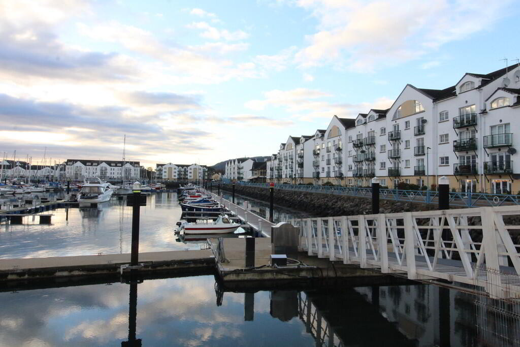Photo 1 of 118 Rodgers Quay, Carrickfergus