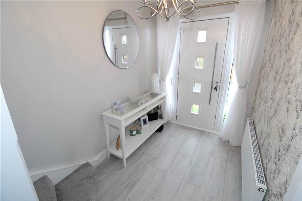 Photo 3 of 33 Old Mill Park, Dundonald, Belfast