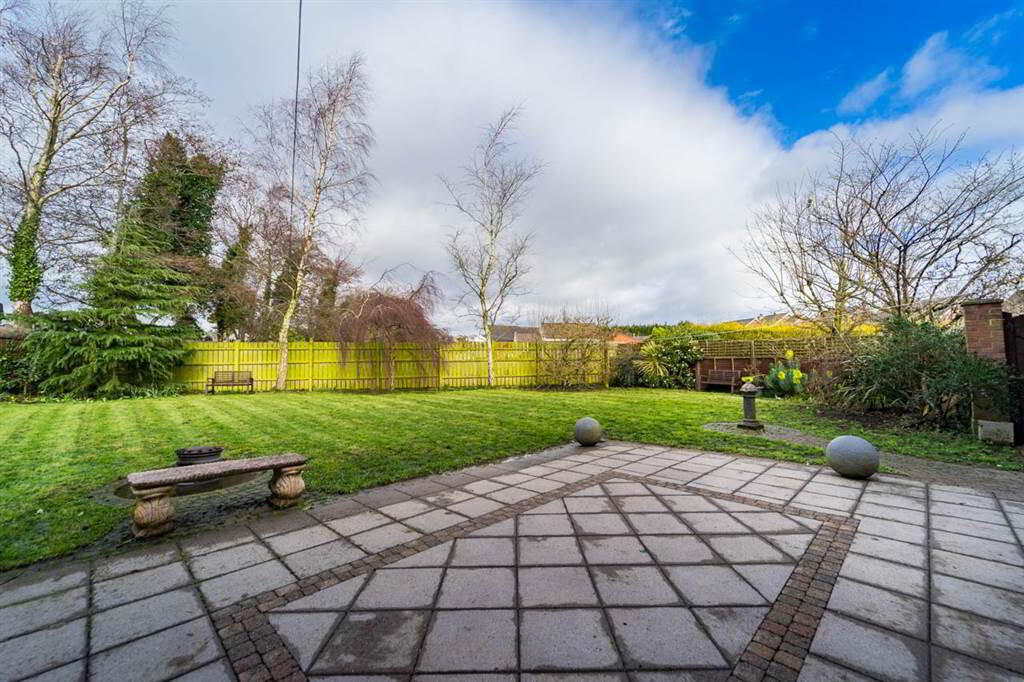 Photo 28 of 25 Hawthorn Hill, Newtownards