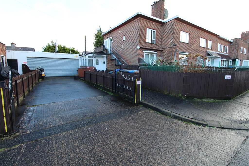 Photo 1 of 40a Kilbroney Bend, Belfast