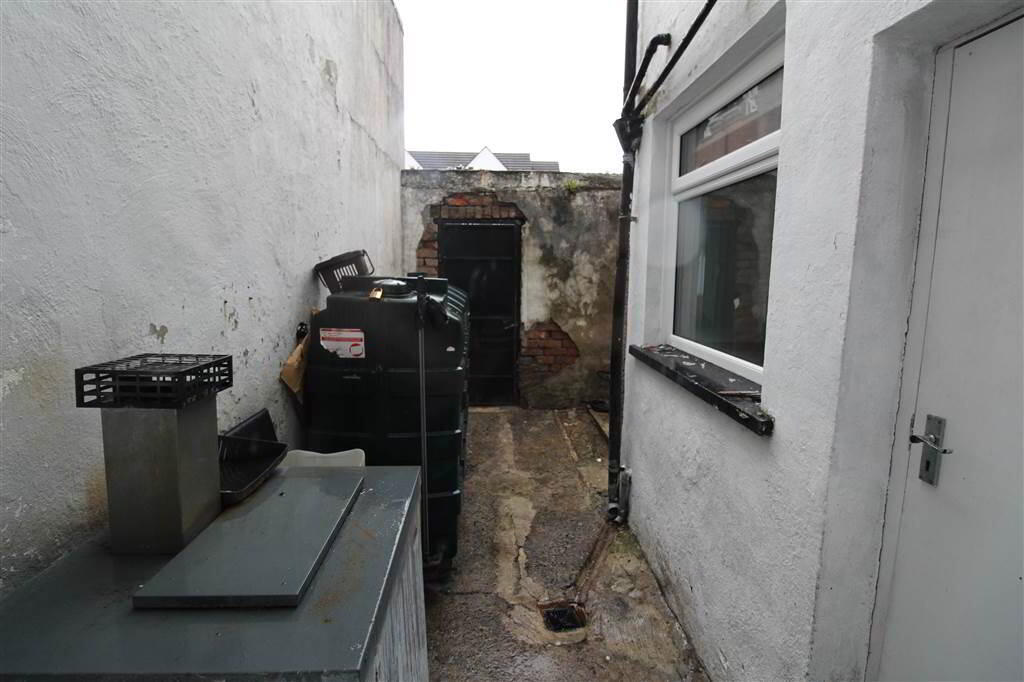 Photo 9 of 150 Hyndford Street, Belfast