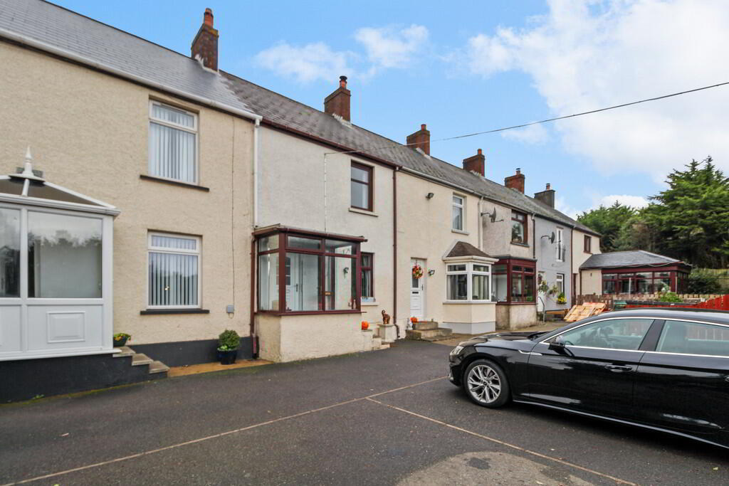 Photo 1 of 84 Carntall Road, Newtownabbey