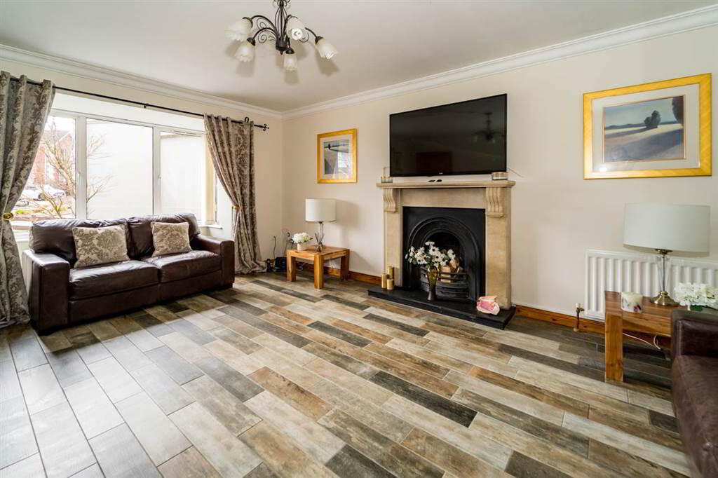 Photo 8 of 25 Hawthorn Hill, Newtownards
