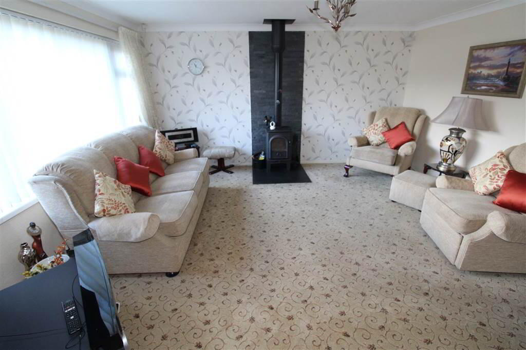 Photo 3 of 7 Pinecroft Avenue, Newtownards