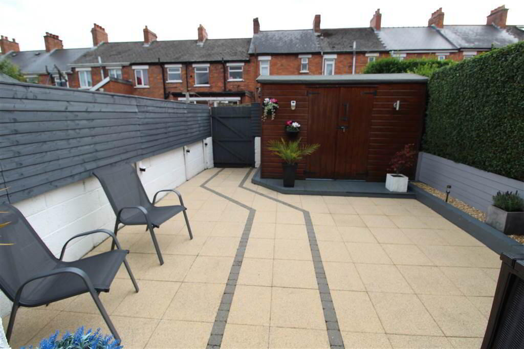 Photo 15 of 25 Loopland Road, Belfast