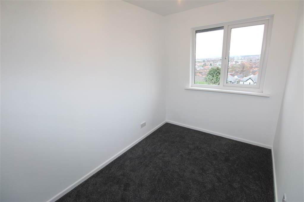 Photo 9 of 24 Drumkeen Court, Belfast