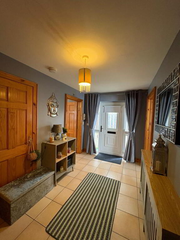  78 Elm Wood Green