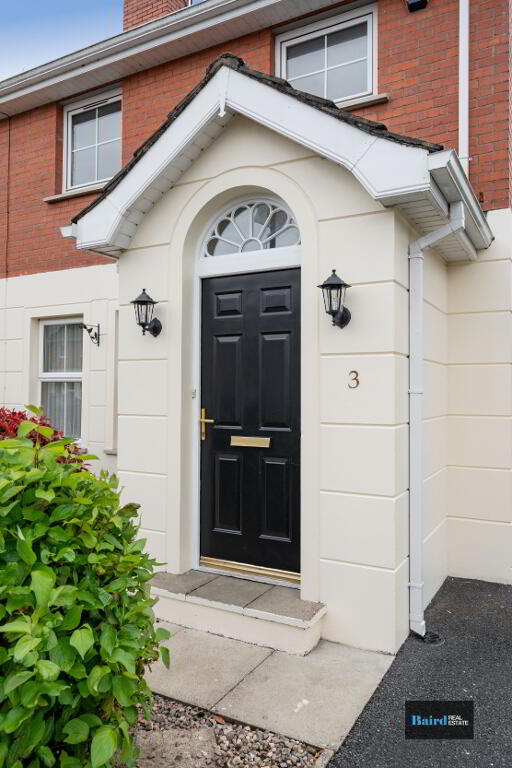  3 Oakwood Manor