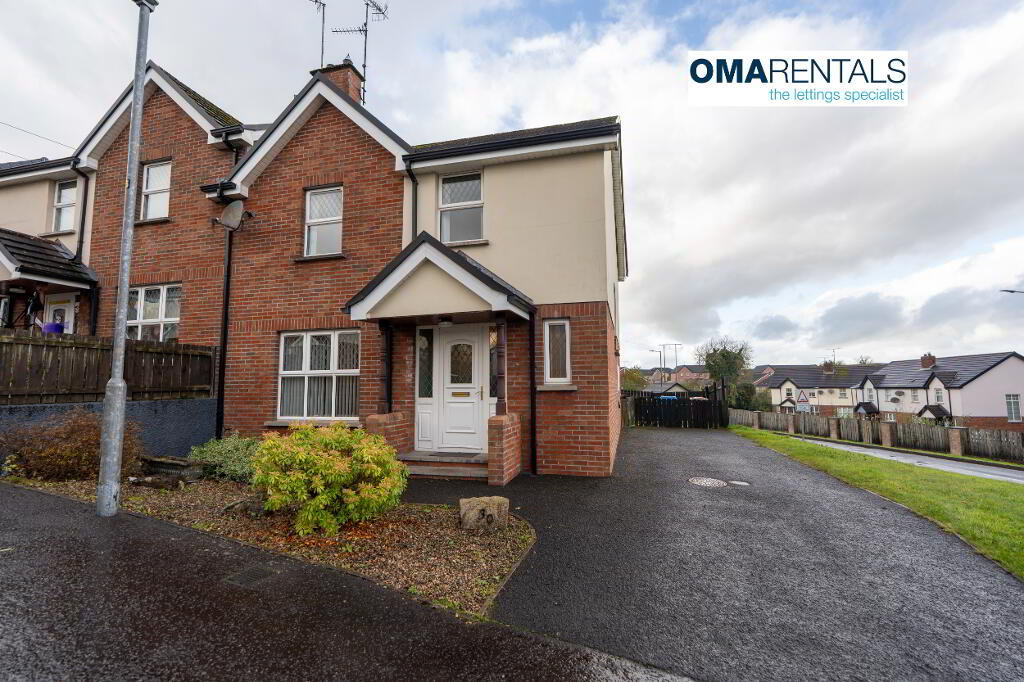 30 Lambrook Heights, Omagh