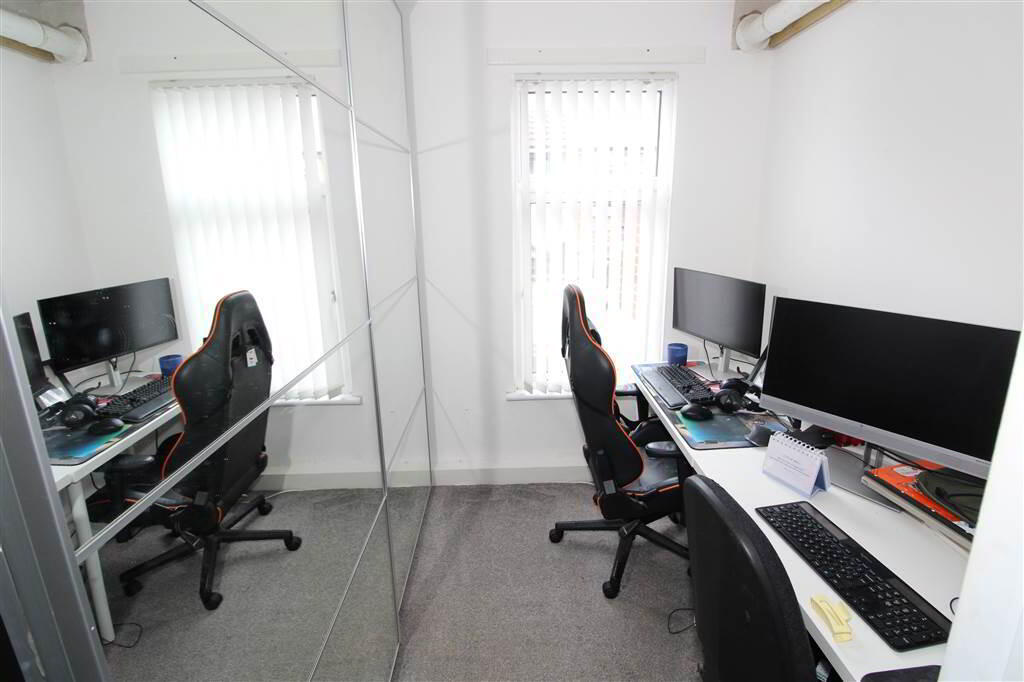 Photo 6 of 24 Dunraven Avenue, Belfast