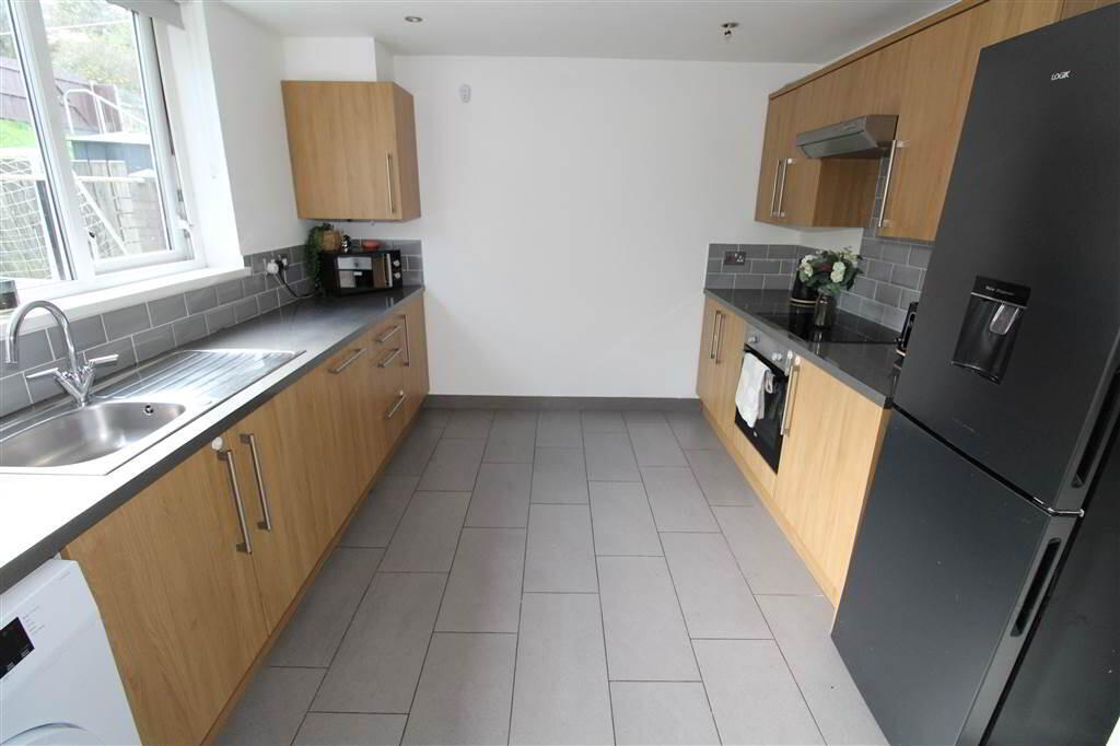 Photo 6 of 32 Ravenswood Crescent, Belfast